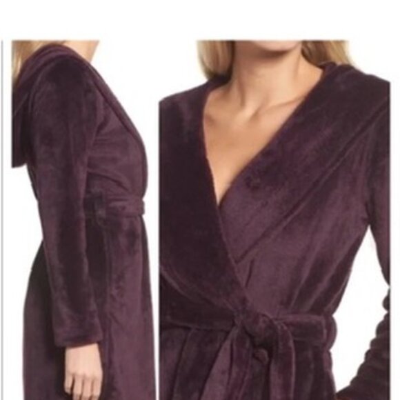UGG Miranda Plush Belted Short Hooded Robe Port Purple XS - Picture 3 of 14